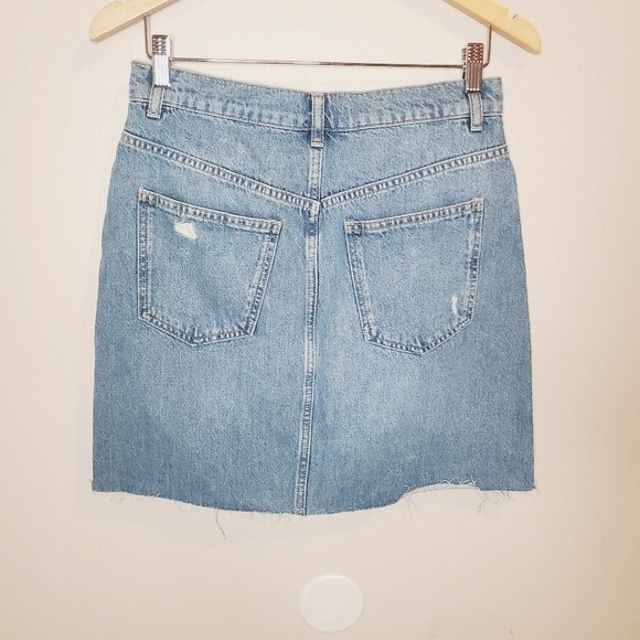 We The Free Hallie Midstone Washed Denim distressed mini front seamSkirt - Picture 5 of 10